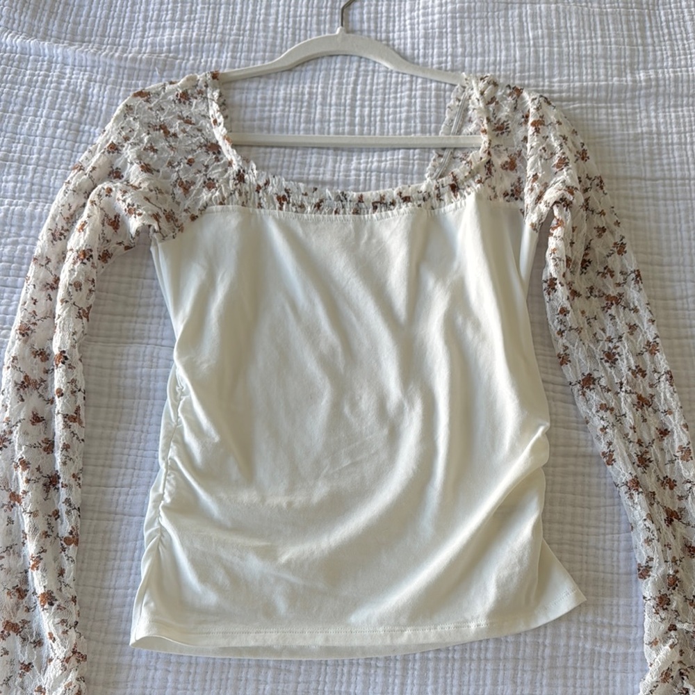 Free People Ruched Floral Lace Sleeve Blouse